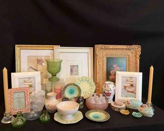 Picture Frames And Decor