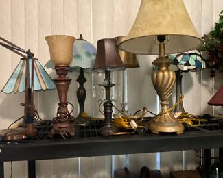 Lots of lamps!!