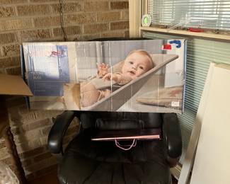 Baby seat - new in box - area off kitchen