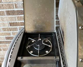 Outside burner on grill 