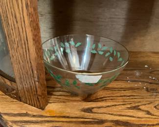 Holly rim  bowl