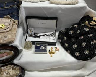 Beautiful Handbags More