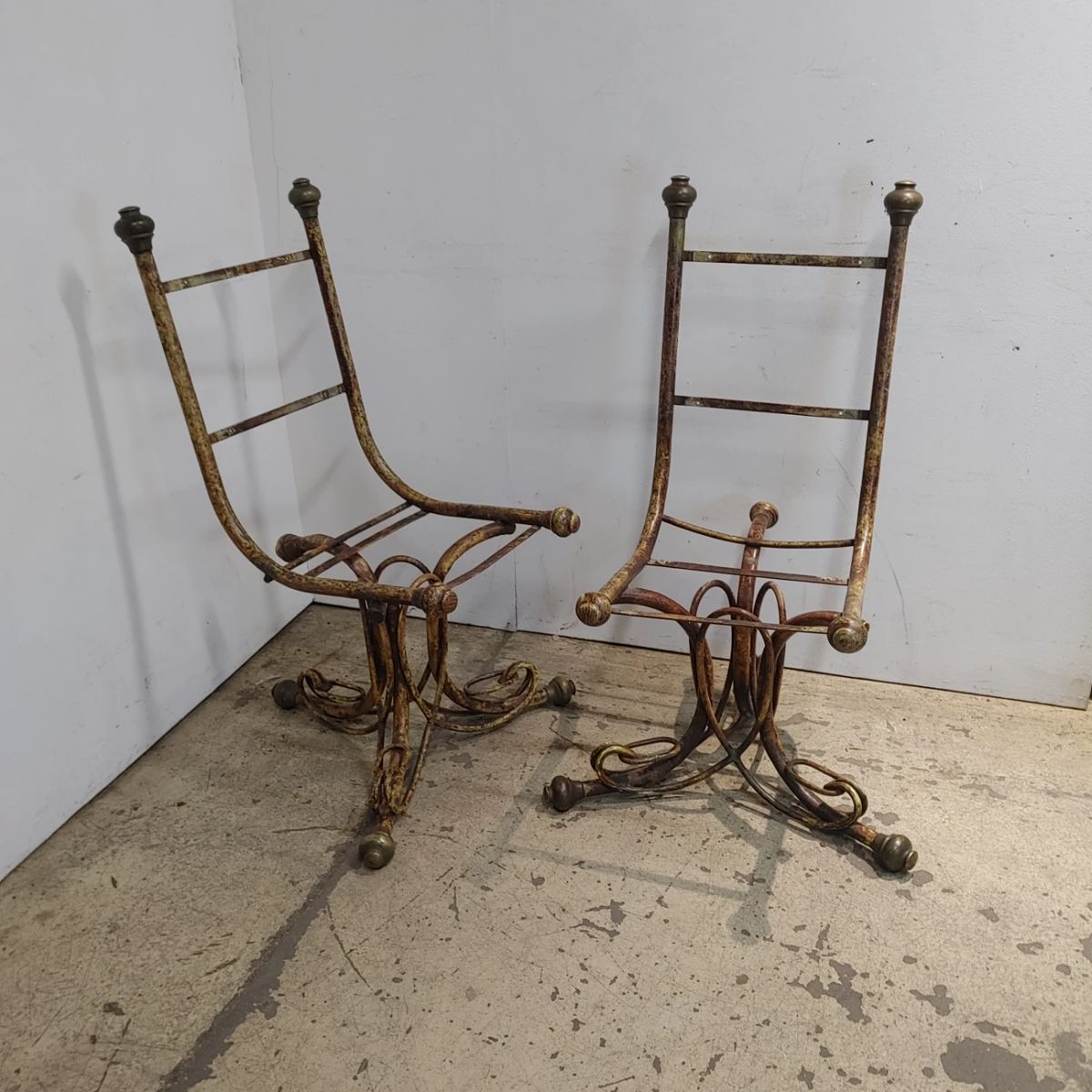 TORTOISE/BAMBOO FINISH METAL, IRON & BRONZE