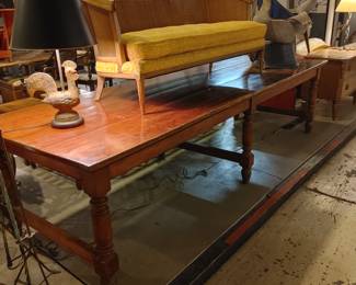 ANTIQUE AMERICAN BANQUET SIZE DINING TABLE 1870/1880 - 10 FT.
