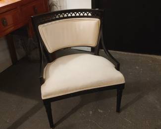 NEOCLASSICAL HOLLYWOOD REGENCY