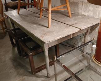 1820/1830 AMERICAN FARM TABLE