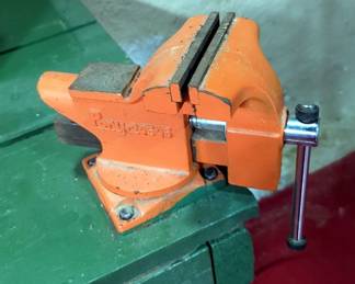 Pony 4.5" Bench Vise, #24545