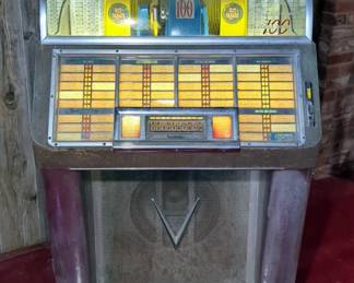 Vintage Seeburg 100 Select O Matic Jukebox, Model M100C, 53" x 34" x 25", Powers On