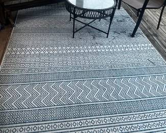 OUTDOOR RUG