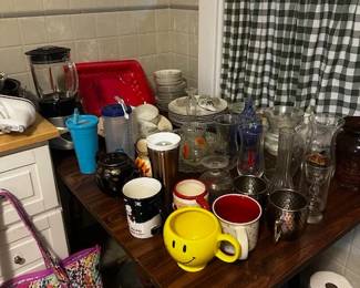 COFFEE CUPS AND VASES