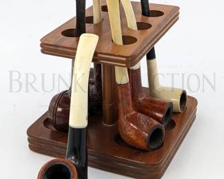 (7) PIPE COLLECTION W/ STAND
MEDICO GUARDSMAN PIPE
MEDICO SEAFOAM PIPE
MEDICO EBONY PIPE
KAYWOODIE CAMPUS PIPE
(2) YELLO BOLE PIPE
STARFIRE PIPE