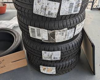 205/45R17  88H Extra Load