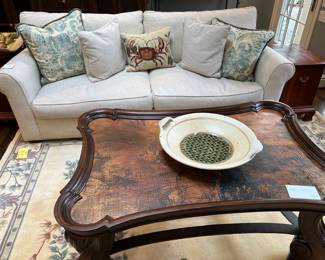 *RUG SOLD*
*COFFEE TABLE SOLD*