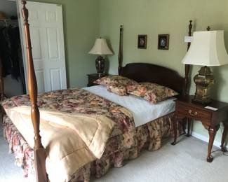 4 Poster Queen bed w/ Mattress & Boxspring $100, Comforter Set $20