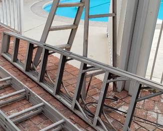 Ladders 15$