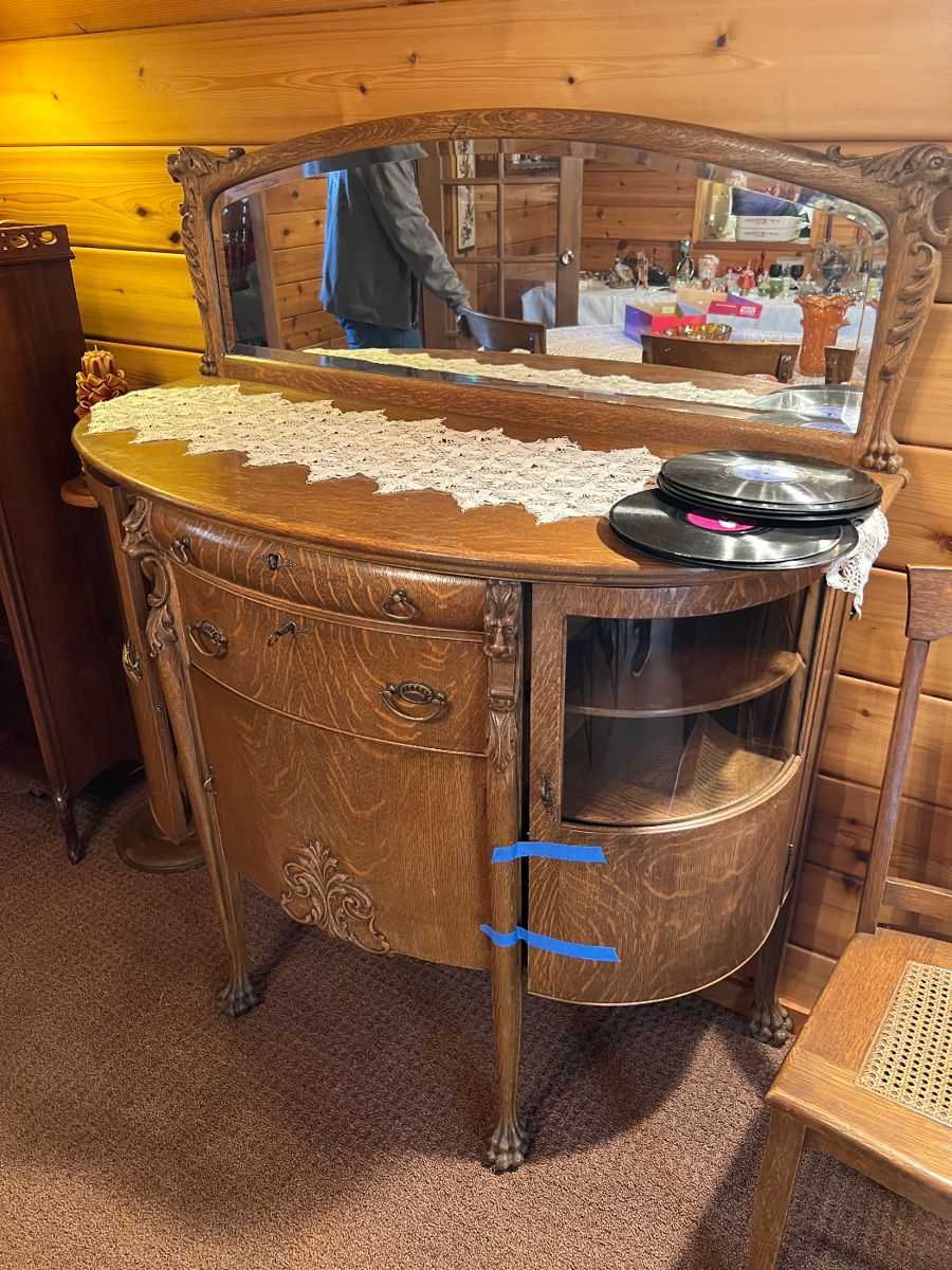 PIONEER ESTATE SALE BY NICHOLS ESTATE SALES starts on 12/7/2023