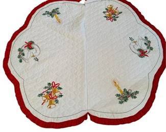 Lot 124   3 Bid(s)
Vintage Cross Stitch Tree Skirt
