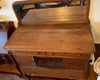 #10 - $400 Tiger oak buffet/server with center glass door 41Wx20Dx39T