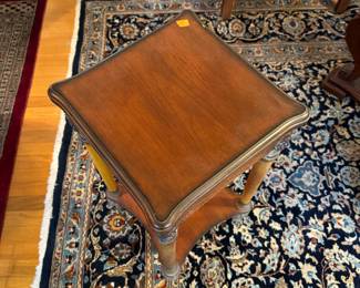 #16 - $50 - Small square table 14x14x28