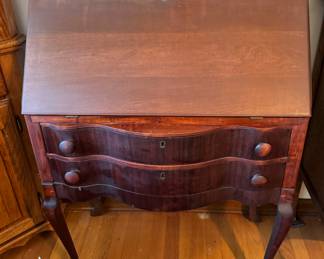 #11 - $240 - Secretary drop front desk 30x16x41T