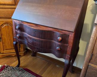 #11 - $240 - Secretary drop front desk 30x16x41T