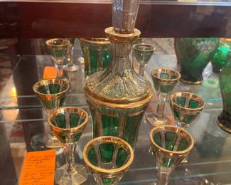 $300 - Moser green medallion rare set, decanter and 6 cordials. 
