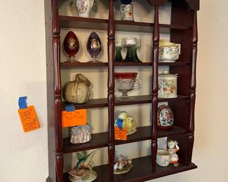 $50 - A curio cabinet - price without content