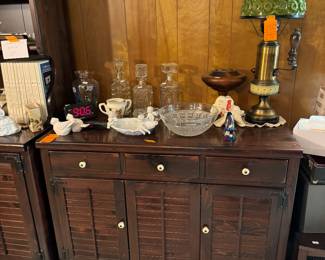 #27 - Colonial sideboard/cabinet Ethan Allen  $250