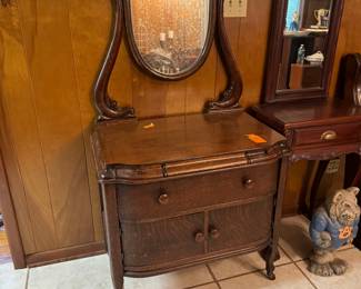 #19 - $400 Petite dresser/vanity with oval mirror 