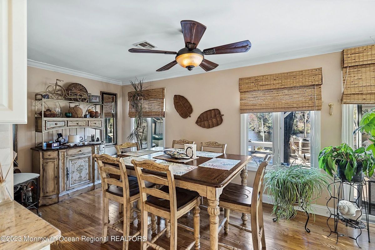 Bayville Estate Sale Furniture Indoor and... starts on 1/12/2024