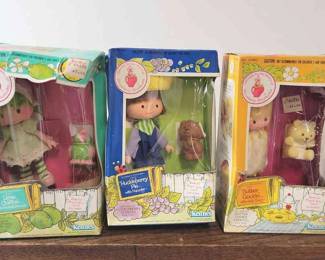3 Vintage 1982 Kenner Strawberry Shortcake Dolls  In Original Boxes