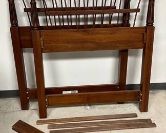 Ethan Allen Twin Size French Country Headboard, Footboard, Bedframe, Slats