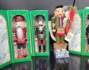 Vintage Holiday Nutcrackers Assortment of 4 W Original Boxes
