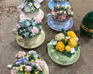 Decorative accessories 