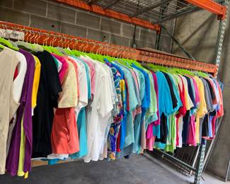 Size 1x and 2x tops ( long sleeve, 3/4 sleeve and short sleeve) $5 each quality brands and some new with tags