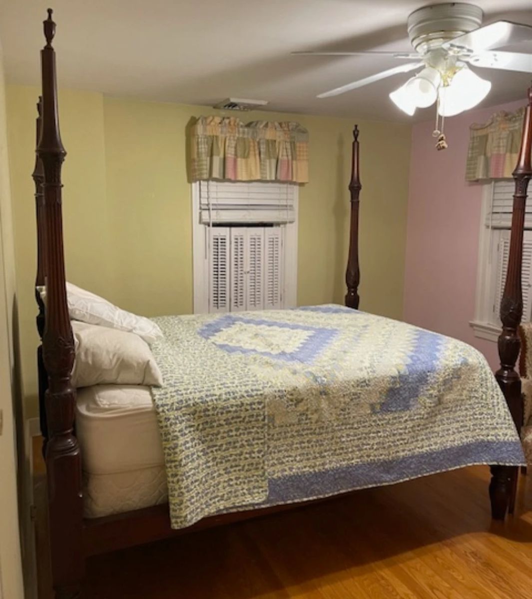 VALLEY ESTATE SELLS BETHLEHEM ANTIQUES FURNITURE... starts on 12/15/2023