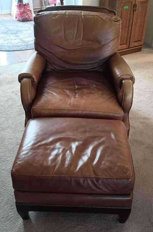 "Sleigh Bells in Savannah Lakes" in McCormick, SC Closing on Mon 12/11 at 8p. Pickup: Wed 12/13 2-6p. Please click here to view more photos, descriptions, and current bids:&nbsp;https://ctbids.com/estate-sale/25406