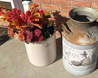 "Sleigh Bells in Savannah Lakes" in McCormick, SC Closing on Mon 12/11 at 8p. Pickup: Wed 12/13 2-6p. Please click here to view more photos, descriptions, and current bids:&nbsp;https://ctbids.com/estate-sale/25406