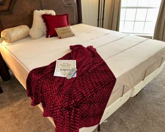 King sized Tempur-Pedic adjustable bed with massage 