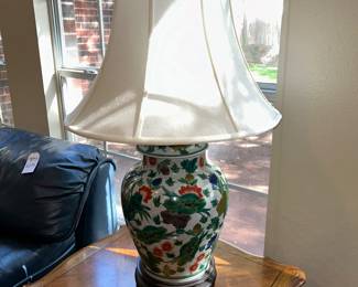 Gorgeous table lamp 