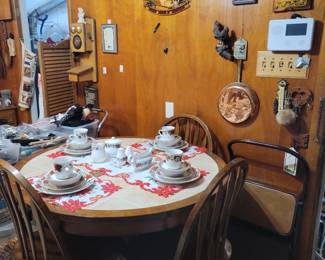 Bar Height Butterfly Leaf Dining Table W/ 3 Chairs