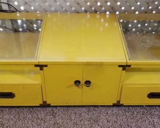 "Forest Hills Blessings" in Augusta, GA. Closing on Tue 12/12 at 8p. Pickup on Thu 12/14 from 12-6pm. Please click here to view more photos, descriptions, and current bids:&nbsp;https://ctbids.com/estate-sale/24990