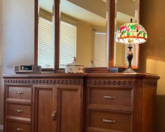 Century Bedroom: 2 Nightstands, Dresser w 3-Part Mirror, Tiffany Style Lamp, Bose