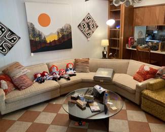 Clean mid century modern sectional sofa!