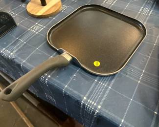 GRIDDLE SKILLET