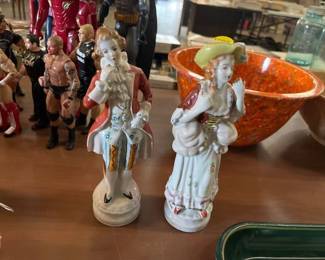 TWO VINTAGE FIGURINES