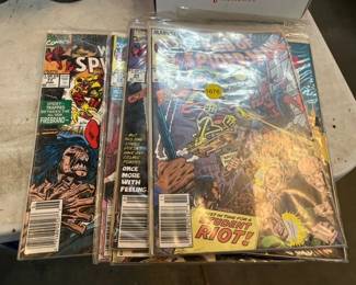 LOT OF SPIDERMAN COMIC BOOKS