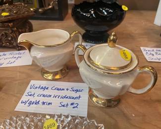 VINTAGE IRRIDESCENT AND GOLD CREAM AND SUGAR SET