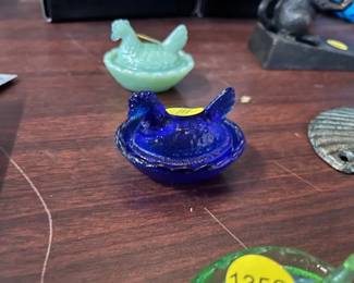 COBALT HEN ON NEST SALT CELLAR