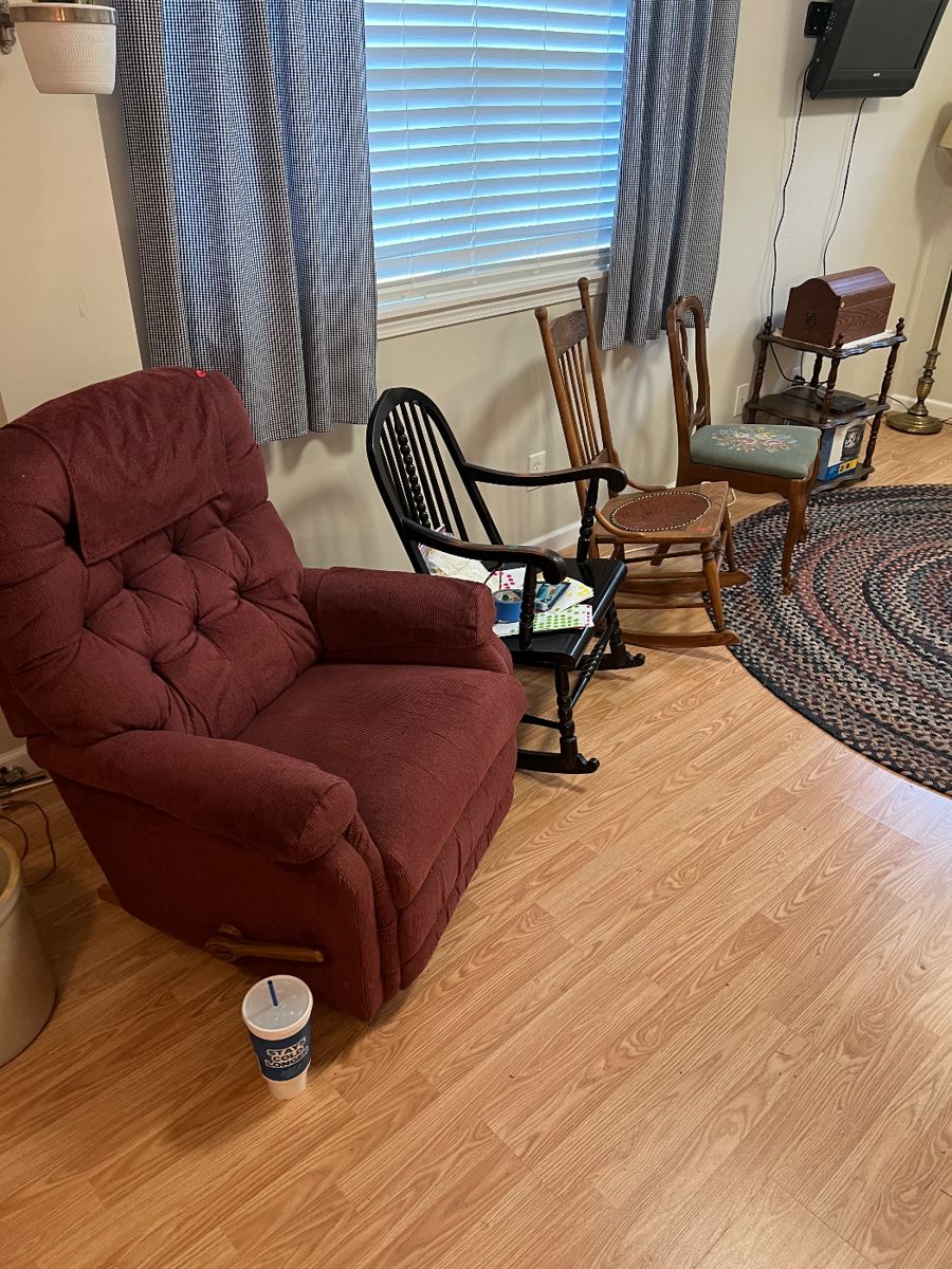 Brewer’s Estate Sale in Milton, FL starts on 12/8/2023